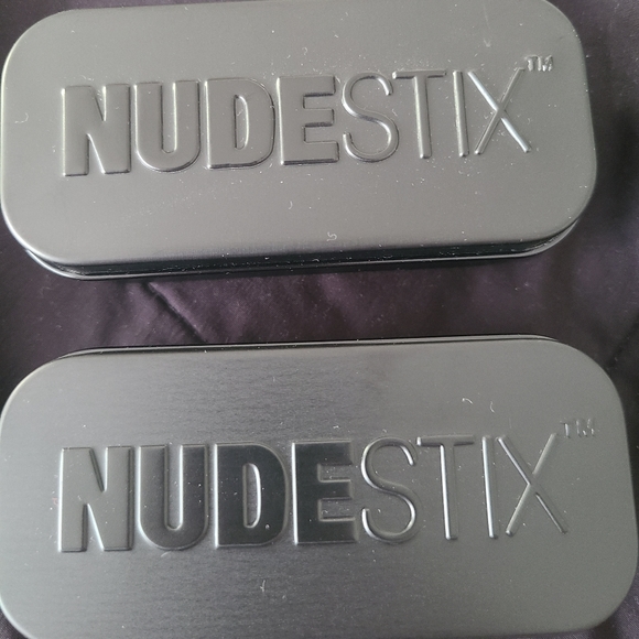 Nudestix - Picture 1 of 6